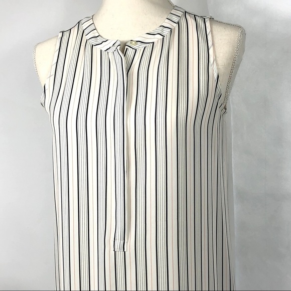 Lofts Sleeveless Open V-Neck Top in Stripes size Xsmall - Picture 4 of 9